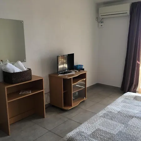 Apartmani Mia Trogir Exterior photo